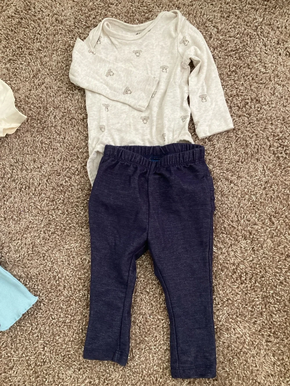 5 piece LOT: sleep-sack, 2 legging, 2 bodysuits, 1 long- & 1 short-sleeve, 6 mo.